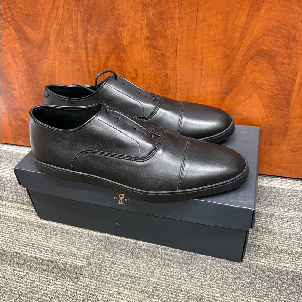 Allen Edmonds Black Leather Oxfords